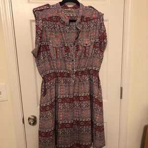 Sleeveless plus size dress